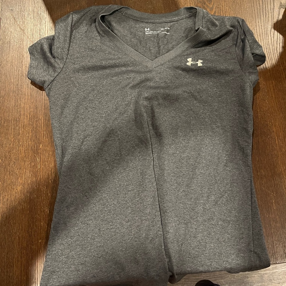 Under armor shirt